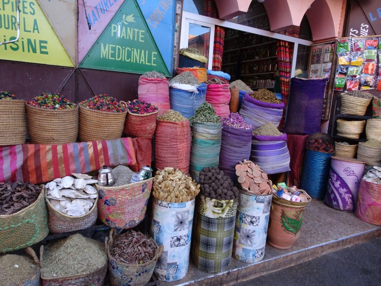 2FFB438E-00CD-4CAA-83B2-87522D2A62DE