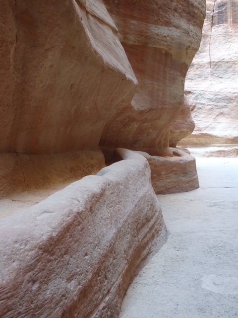 7E098498-6372-48A0-9749-D6ABC5760657