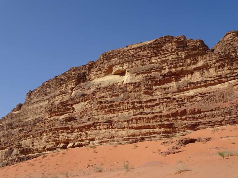 9EAE16A3-3194-429E-92F1-A2B9AA13B54F