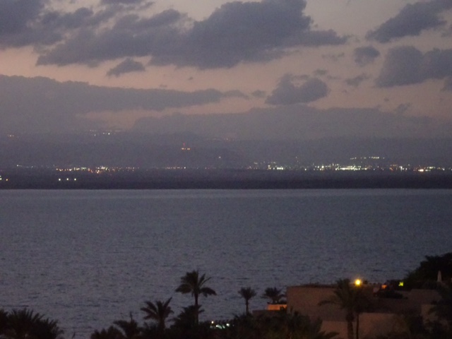 E16ABC3E-5E81-4795-8EDA-FAC39EA512BC